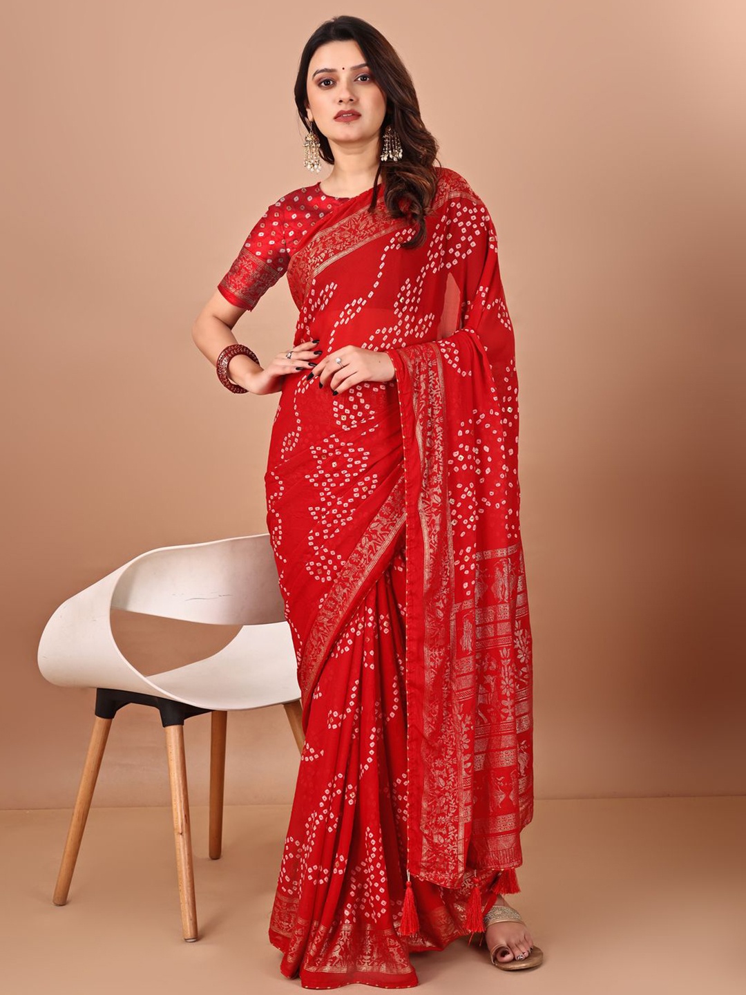 

LeeliPeeri Designer Bandhani Printed Saree, Red