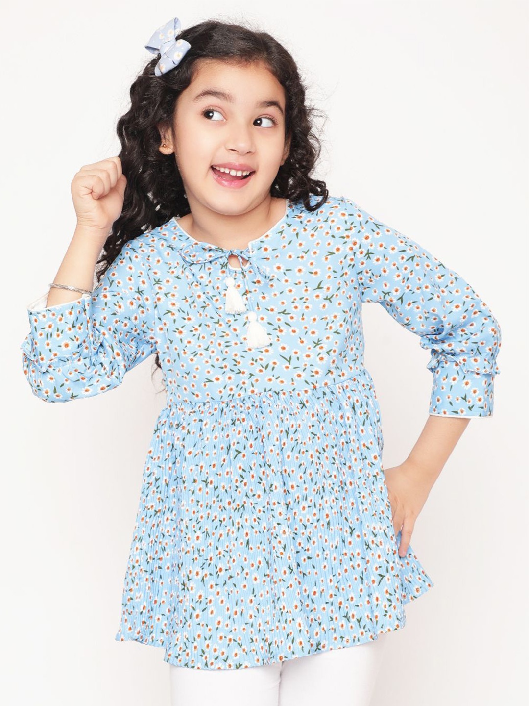 

Ishti Girls Floral Print Keyhole Neck Top, Blue