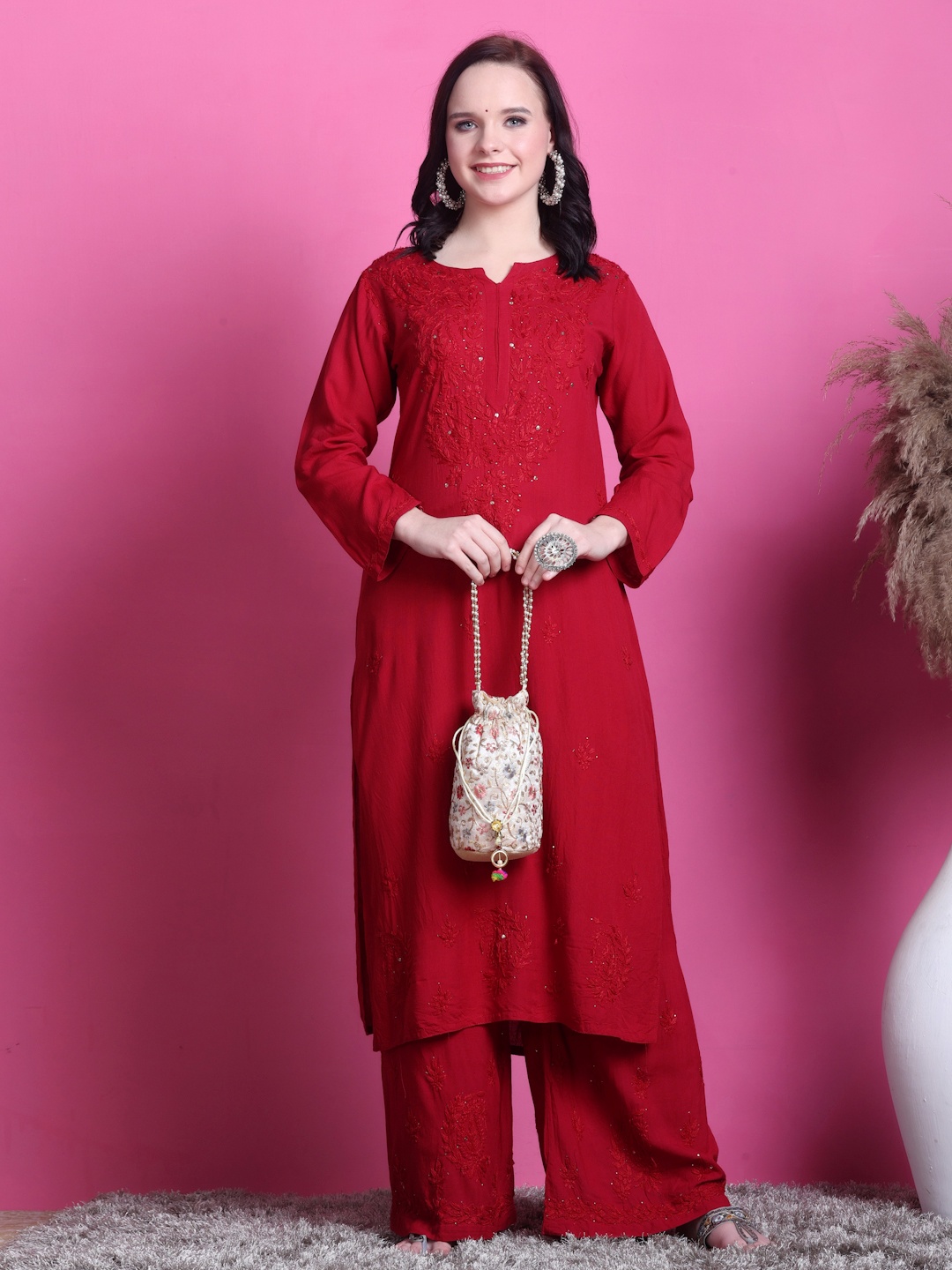 

KHAKA Floral Embroidered Notch Neck Kurta With Palazzos, Red