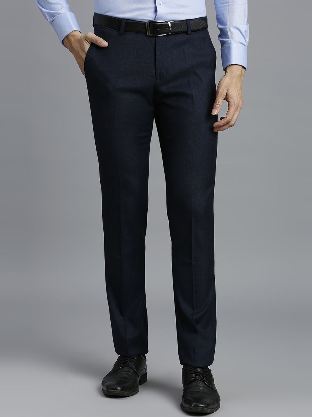 

Reid & Taylor Men Tailored Trousers, Navy blue