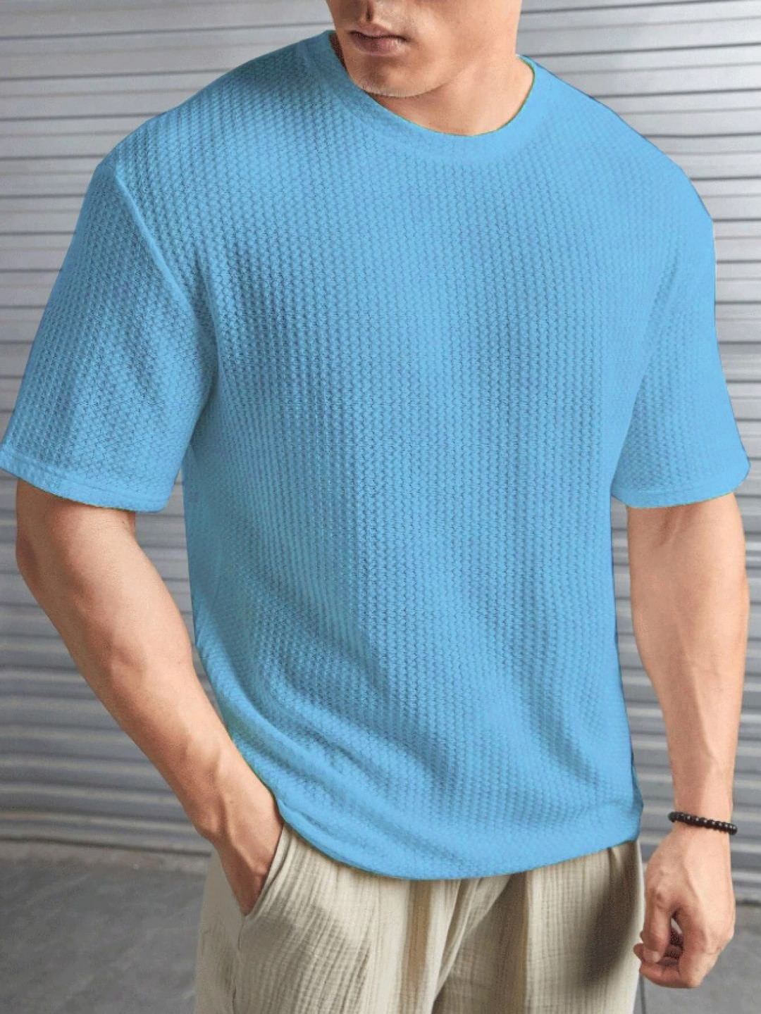 

MERRIMENT Men Self Design Round Neck T-shirt, Maroon