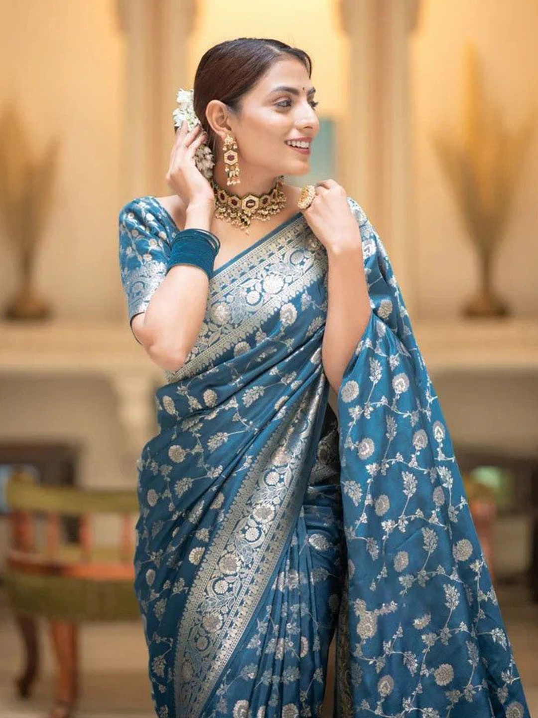 

DIVASTRI Woven Design Zari Pure Silk Banarasi Saree, Turquoise blue