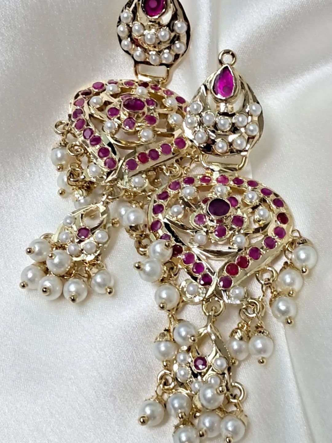 

QUEENS JEWELS Teardrop Shaped Chandbalis Earrings, Pink