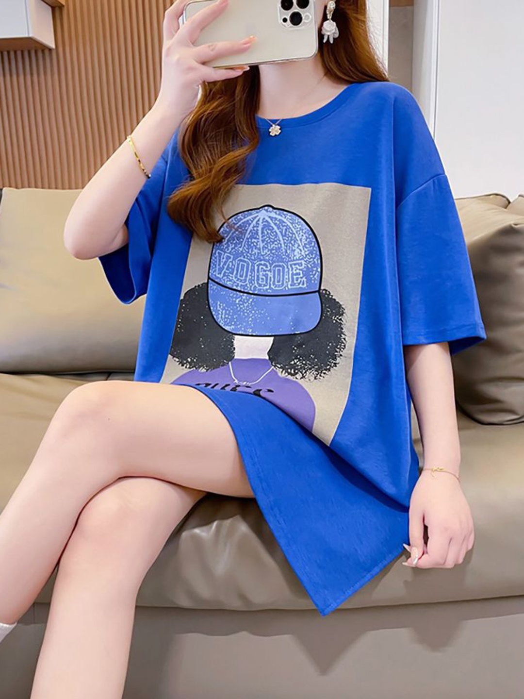 

StyleCast x Revolte Women Printed Raw Edge T-shirt, Blue