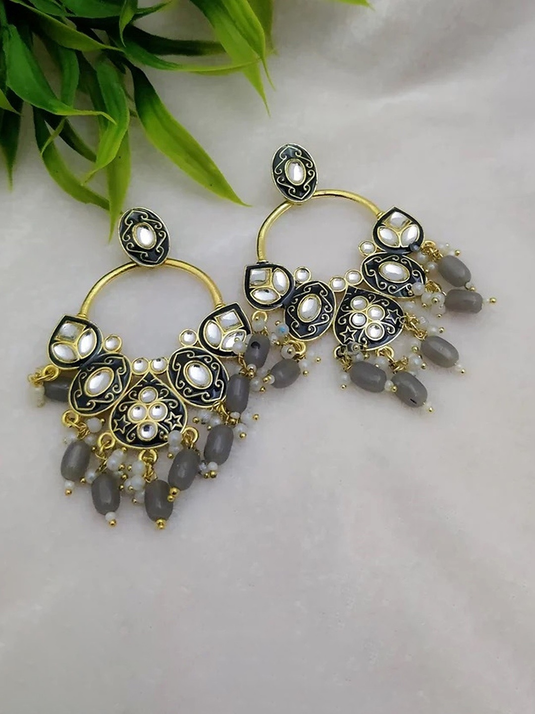 

TANLOOMS Oval Chandbalis Earrings, Grey