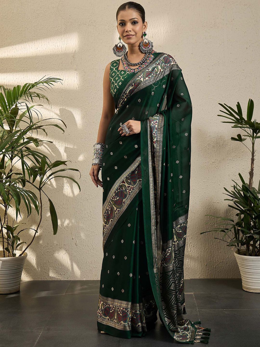 

all about you Ethnic Motifs Woven Design Zari Banarasi Saree, Green