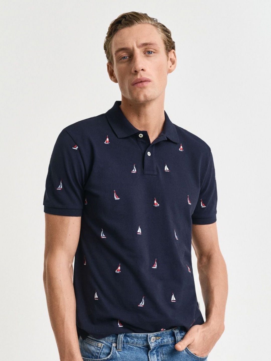 

GANT Men Embroidered Graphic Polo Collar Cotton T-shirt, Navy blue