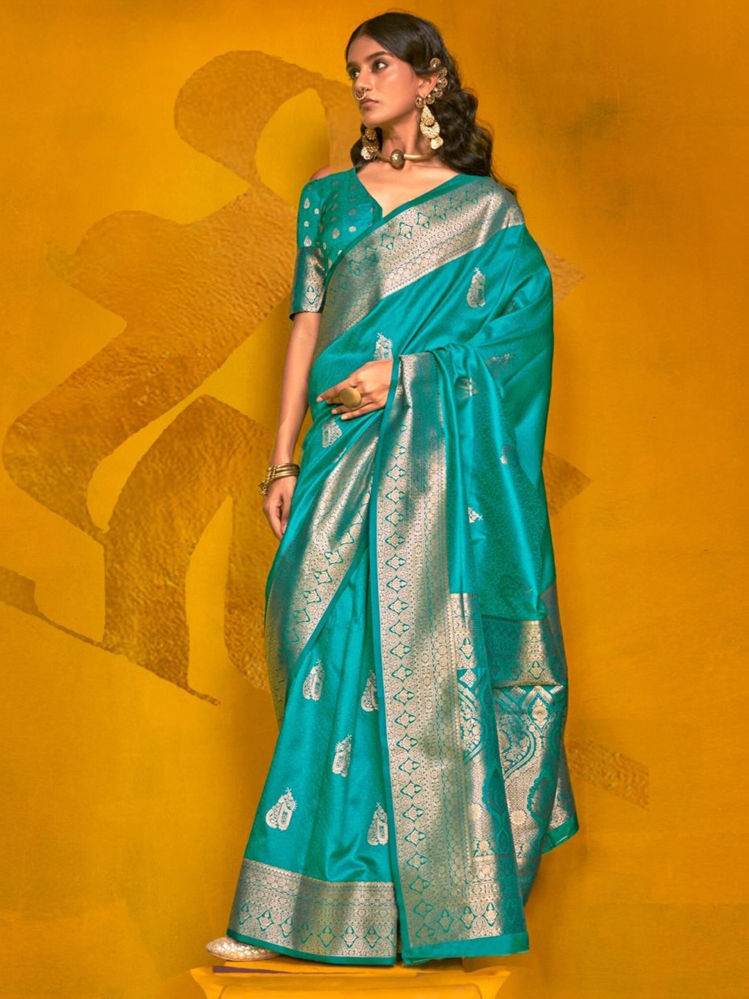 

PEENGAX Woven Design Zari Pure Silk Banarasi Saree, Blue