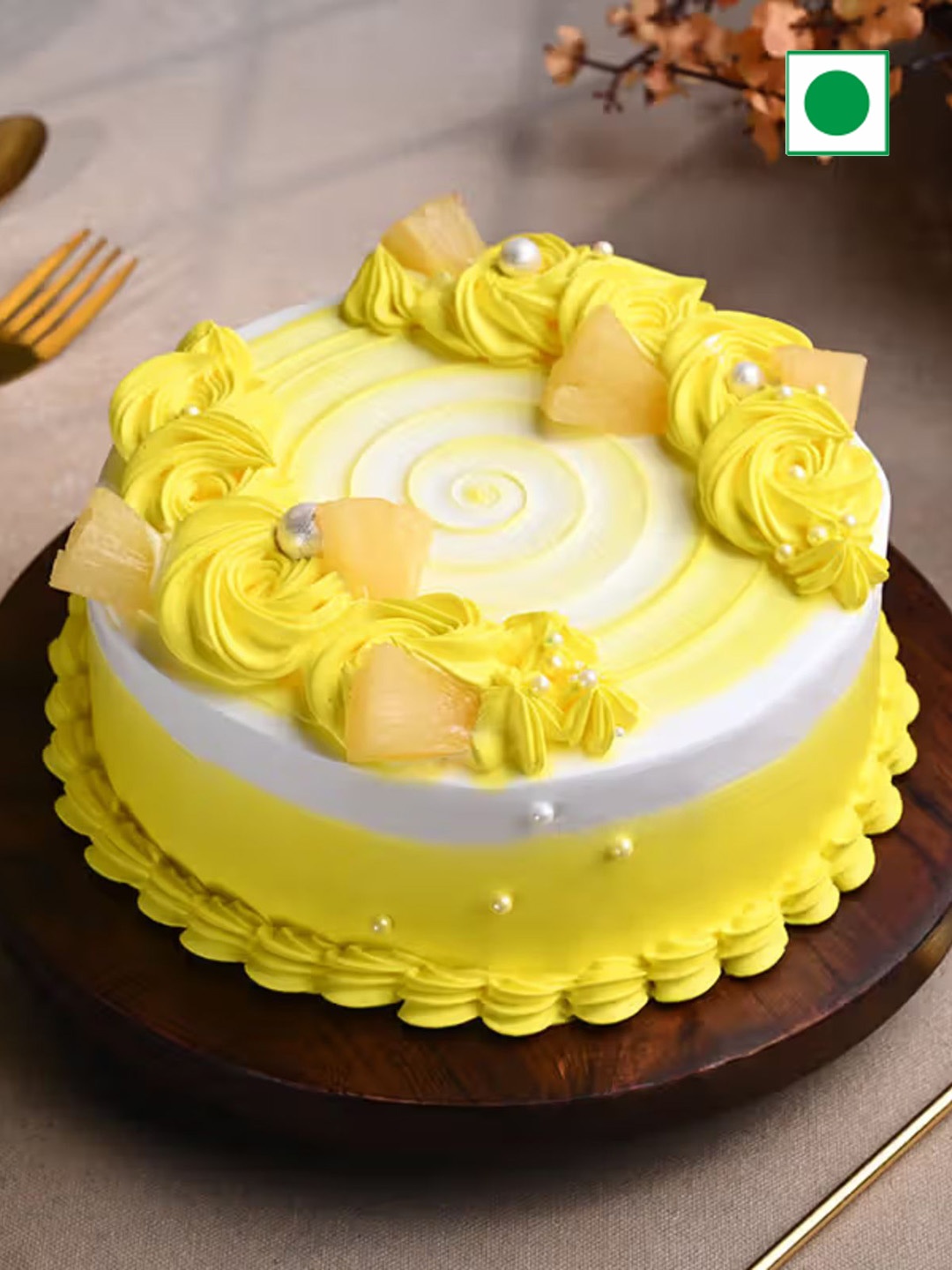 

Floweraura Sunshine Pineapple Flavour Eggless Round Shape Cake- 500g, Yellow