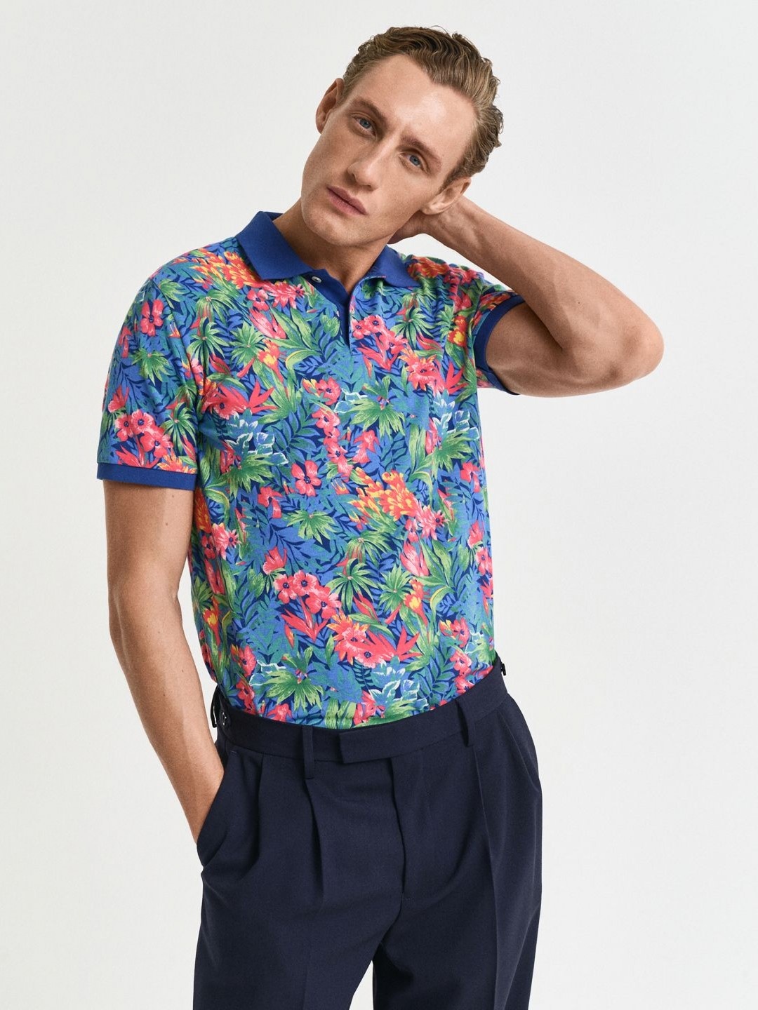 

GANT Men Floral Printed Polo Collar Cotton T-shirt, Blue