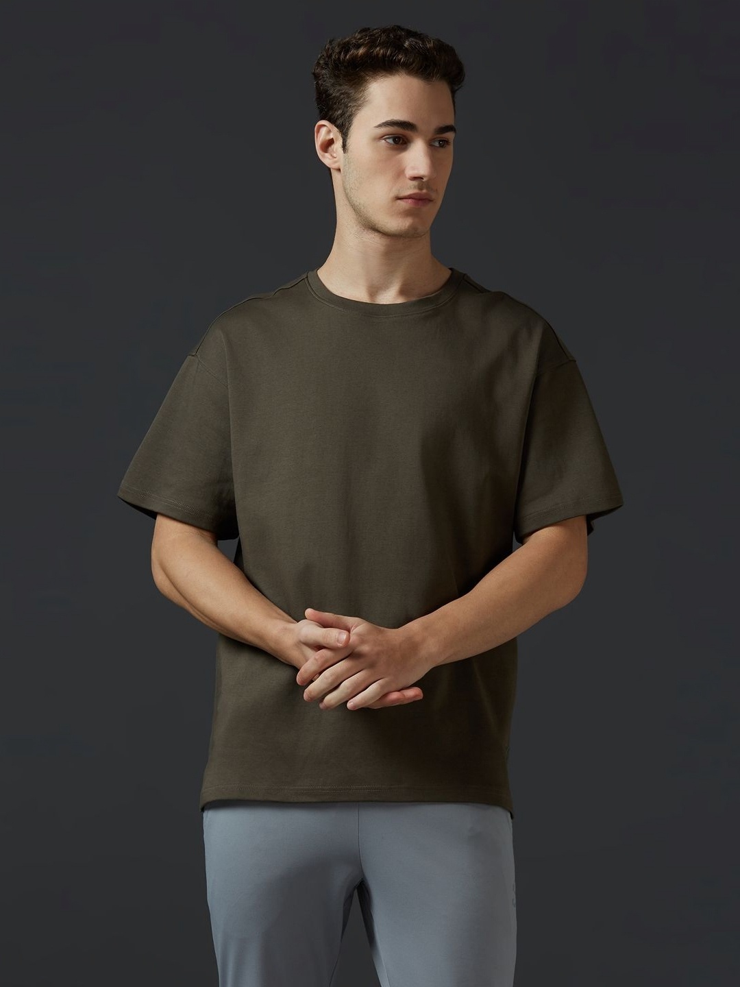 

Supa Men Solid Round Neck Cotton T-shirt, Olive