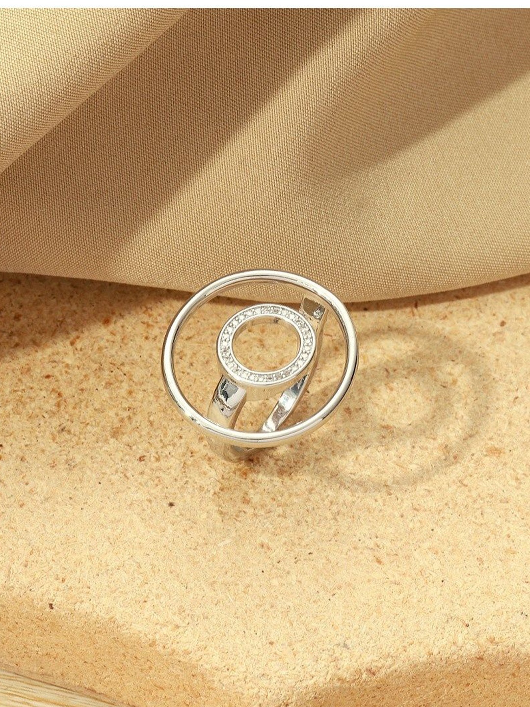 

SALTY Women & Girls Artificial Stones Studded Glamour Twist Diamond Ring, Silver