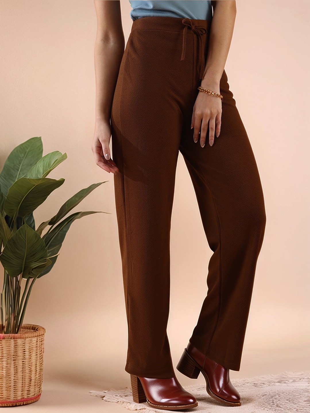 

Mast & Harbour Women High-Rise Easy Wash Trousers, Coffee brown