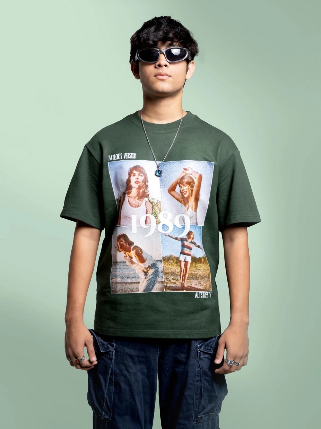 

Altstreetz Men Graphic Printed Round Neck Cotton Oversized T-shirt, Olive