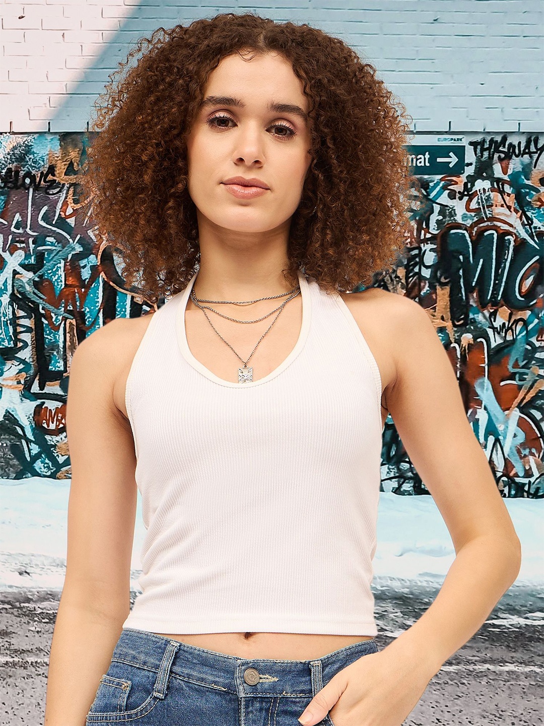 

DressBerry Ribbed Halter Neck Crop Top, White