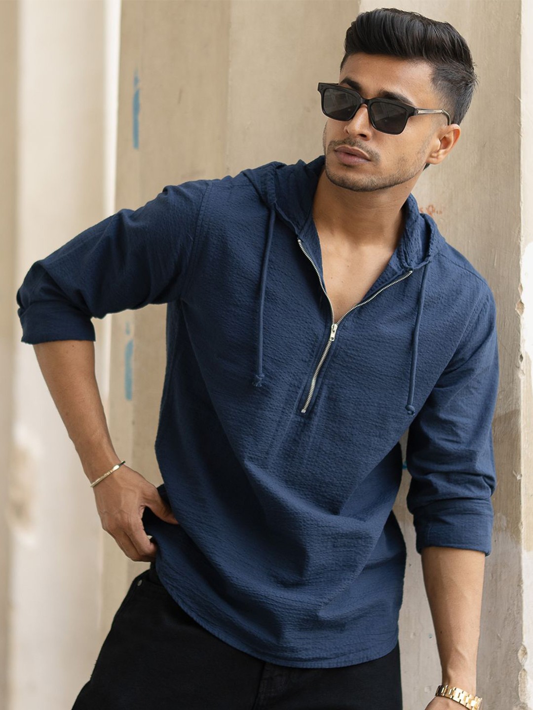 

Powerlook Men Textured Hooded Collar Casual Shirt, Navy blue