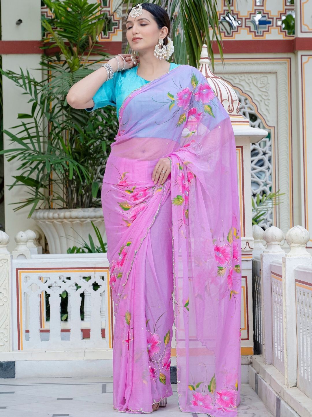 

PRETTY PALLU Women Embroidered Saree, Pink