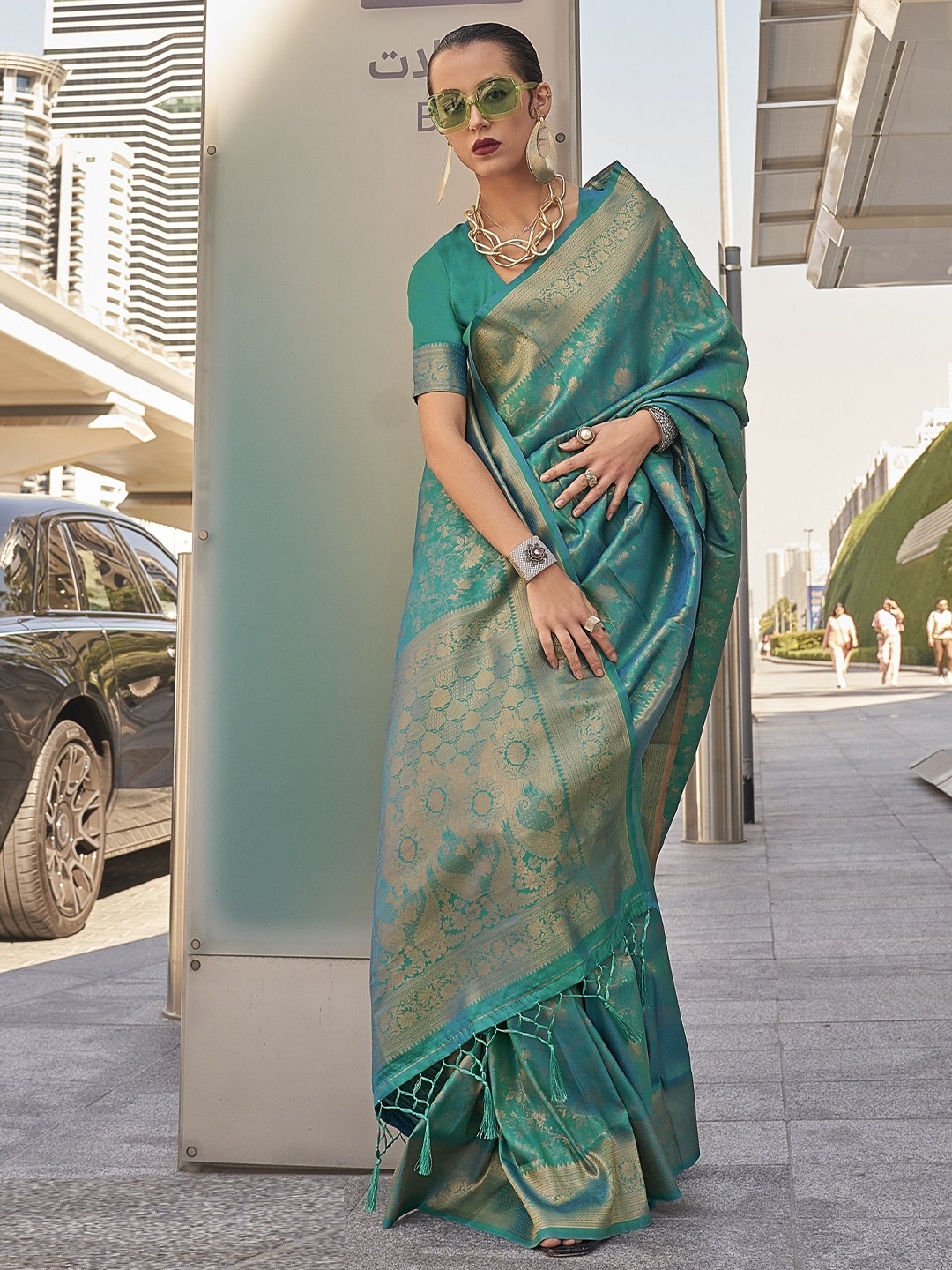 

MAHALASA Ethnic Motifs Zari Pure Silk Kanjeevaram Saree, Sea green