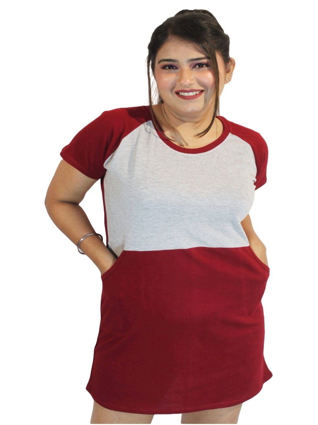 

PINK SHELL Women Colourblocked Round Neck T-shirt, Maroon