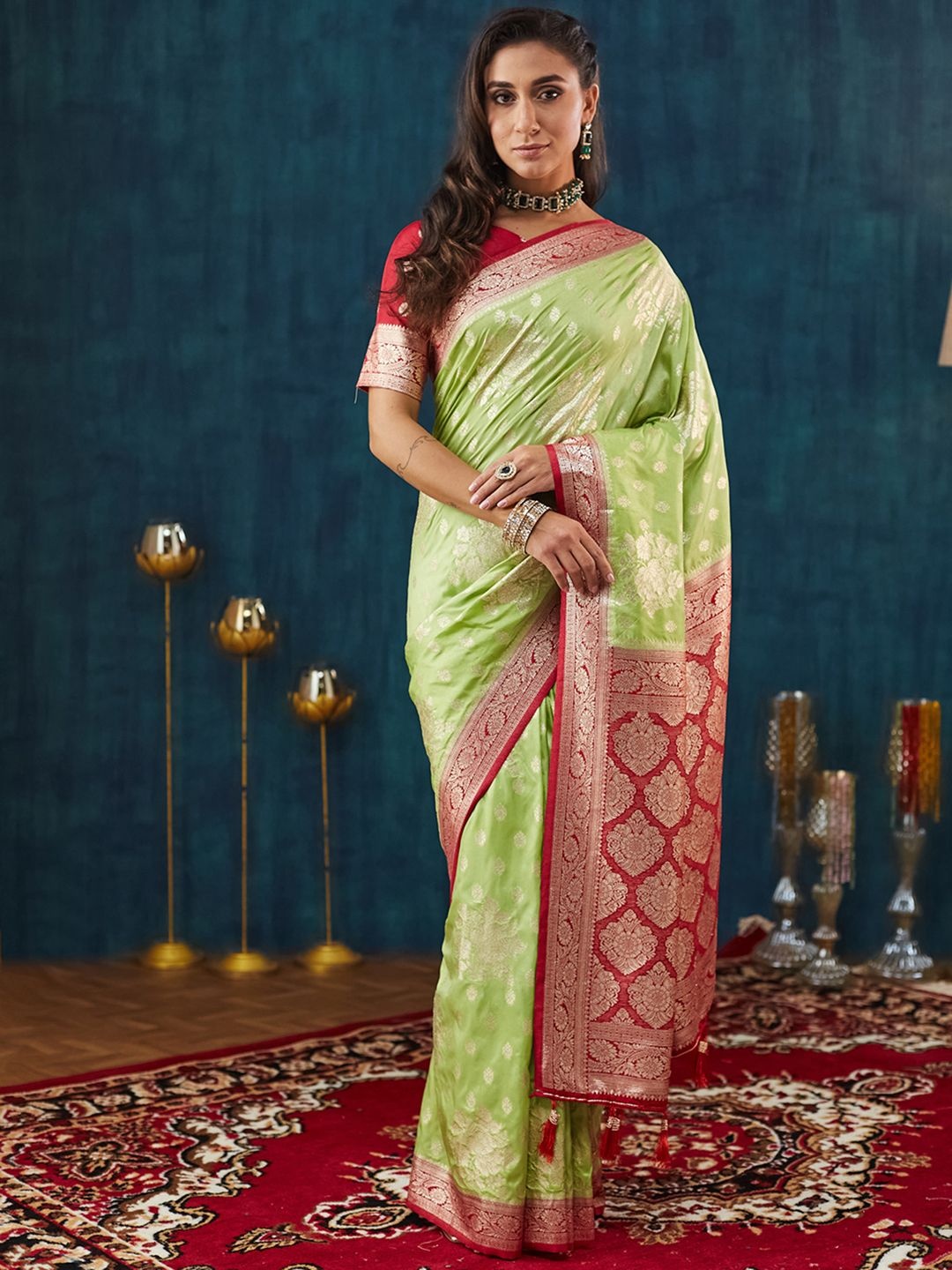 

Satrani Woven Design Zari Pure Silk Banarasi Saree, Green