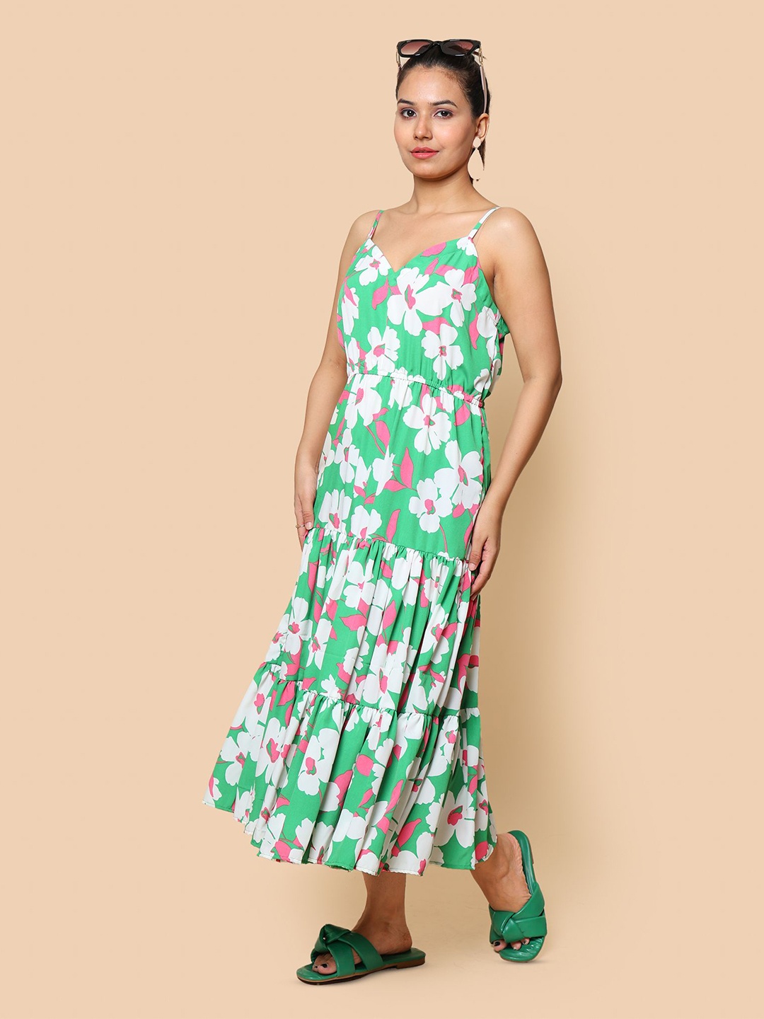 

KELLPAR Women Floral Printed Fit & Flare Midi Dress, Green