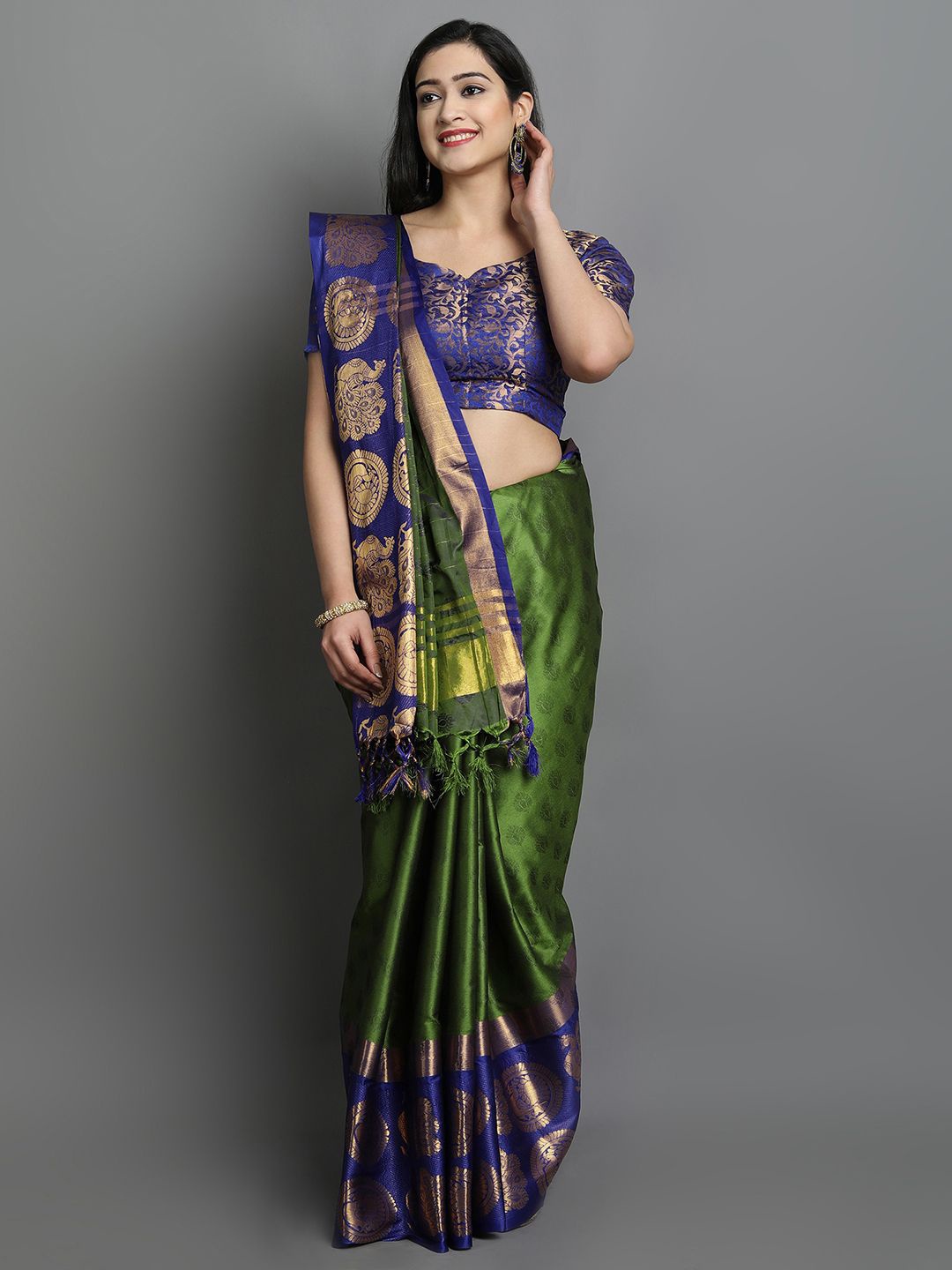 

yourwish Embellished Zari Gadwal Saree, Green