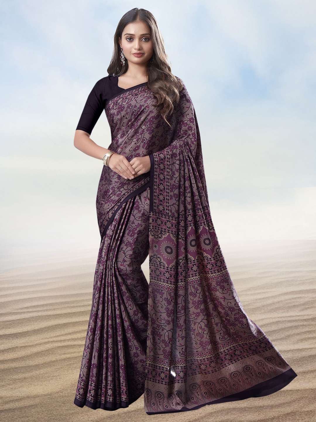 

Kasak Floral Pure Crepe Saree, Purple