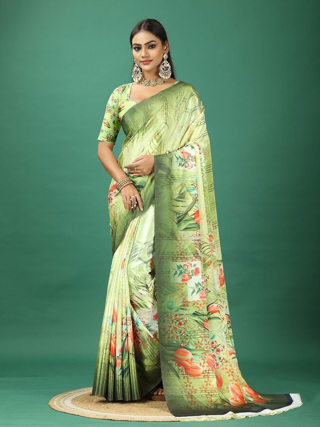 

A.V.M. SILK MILLS Floral Pure Crepe Saree, Green