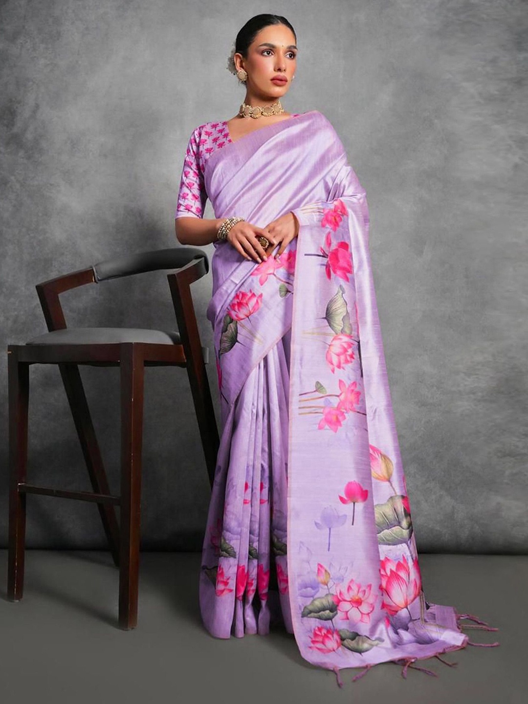 

Peachmode Floral Saree, Purple
