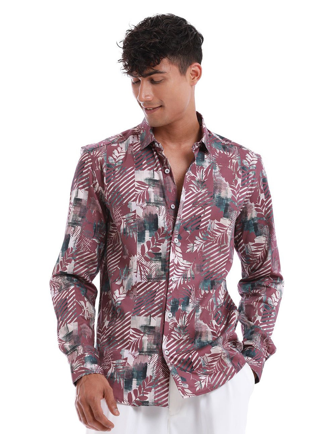 

Banana Club Men Relaxed Slim Fit Floral Opaque Printed Casual Shirt, Multi