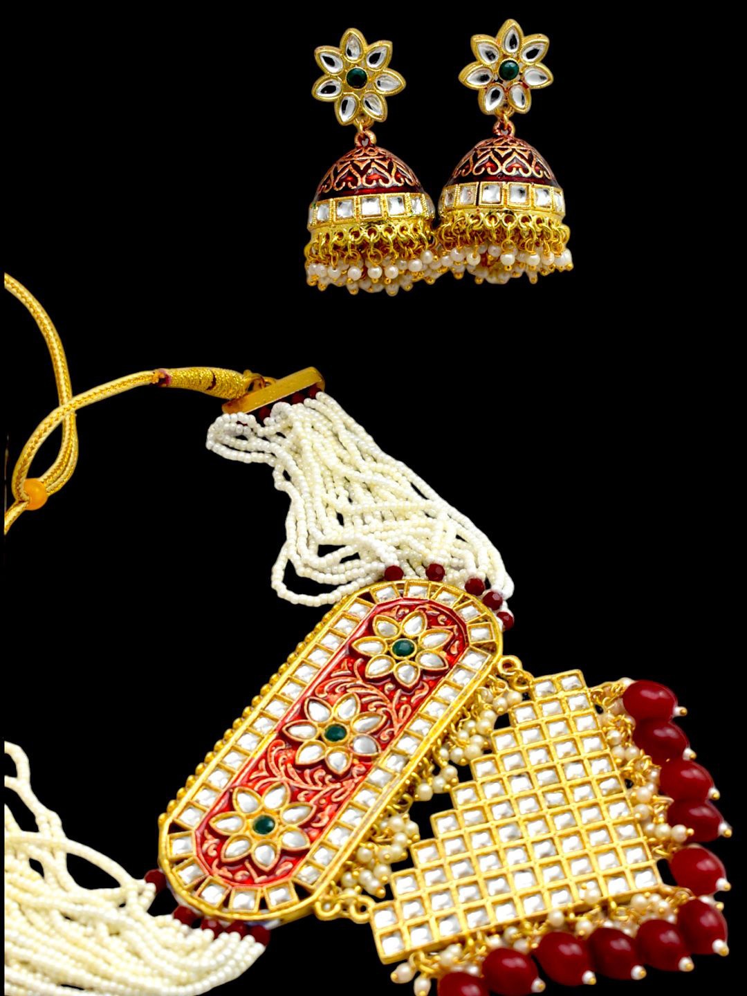 

TISHUL JEWELS Gold-Plated Stone-Studded & Beaded Meenakari Jewellery Set
