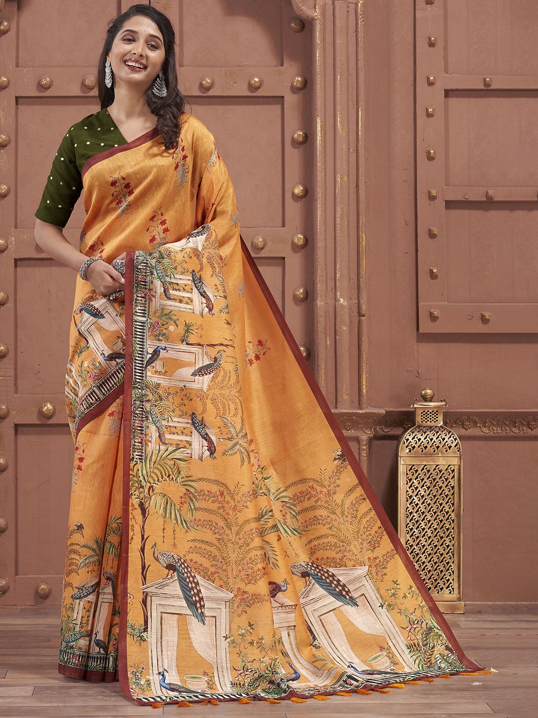 

Ekana Ethnic Motifs Silk Cotton Saree, Yellow