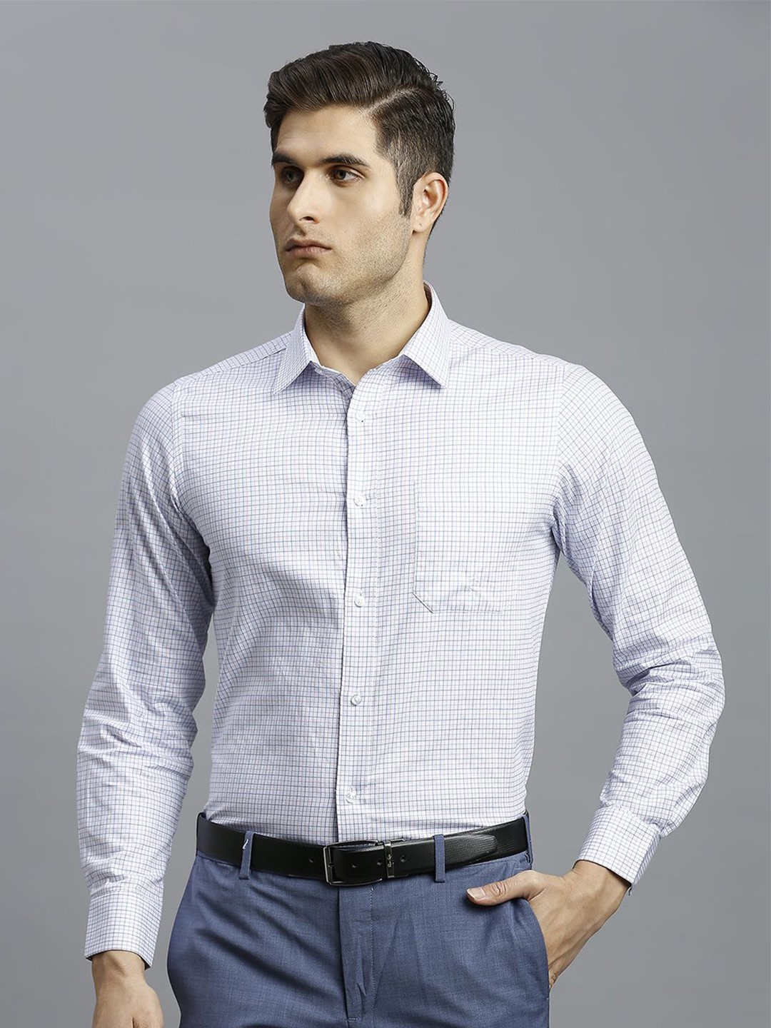 

Reid & Taylor Men Slim Fit Opaque Checked Formal Shirt, White