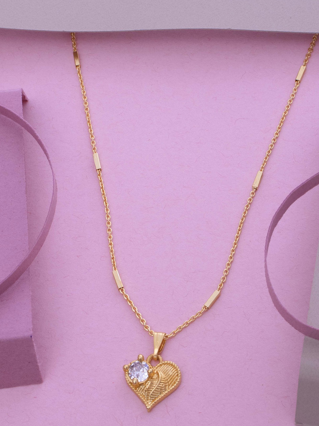 

Ramdev Art Fashion Jwellery Gold-Plated Stone Studded Pendant With Chain