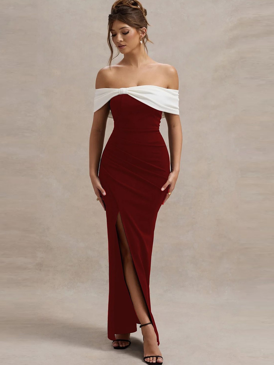 

Genzy Off-Shoulder Crepe Bodycon Maxi Dress, Maroon