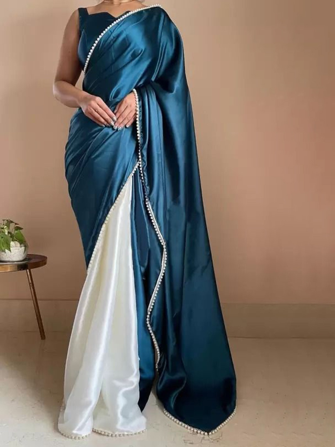 

Florence Satin Saree, Turquoise blue