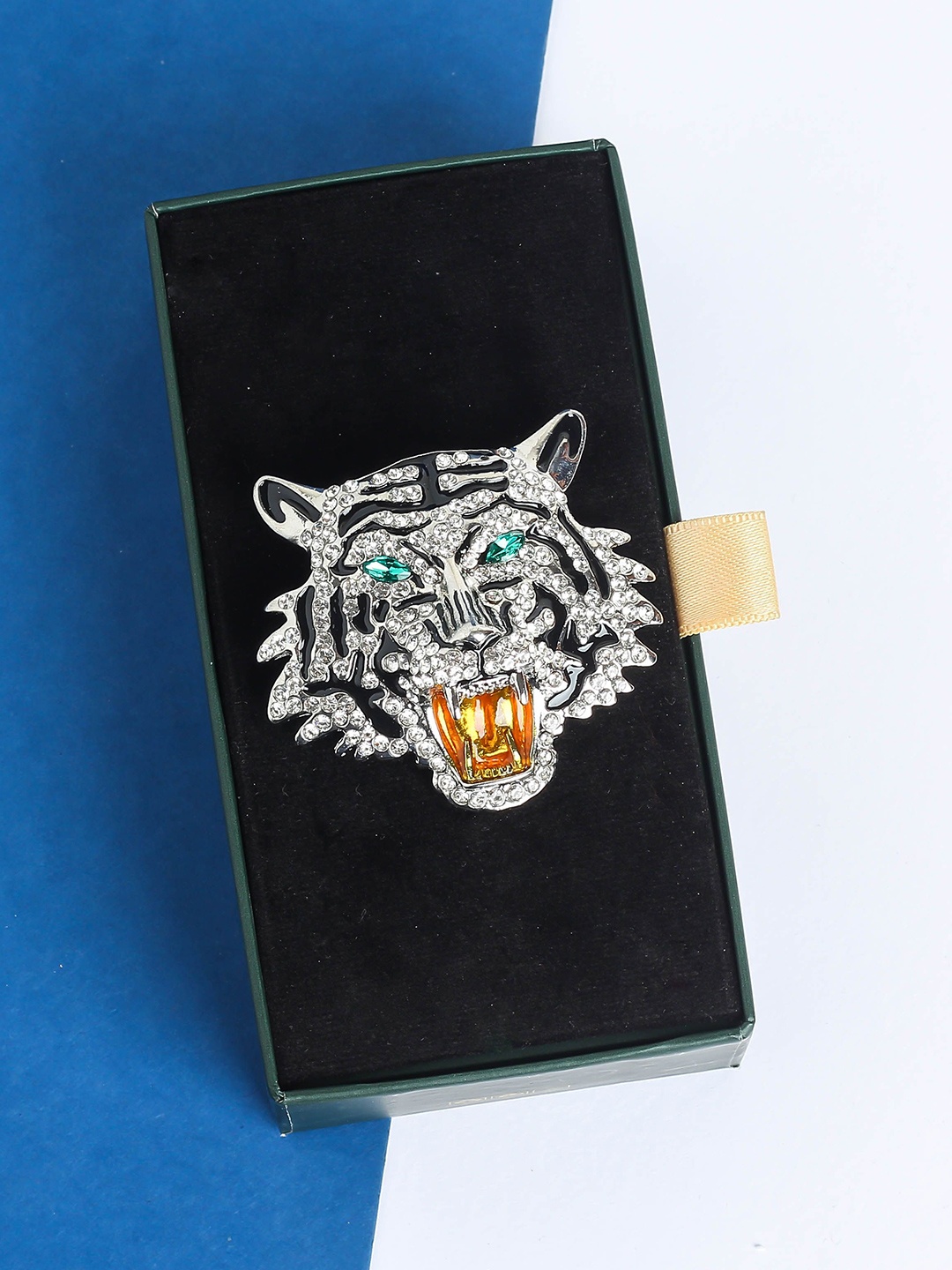 

Tossido Men Stone Studded Tiger Brooch, Silver