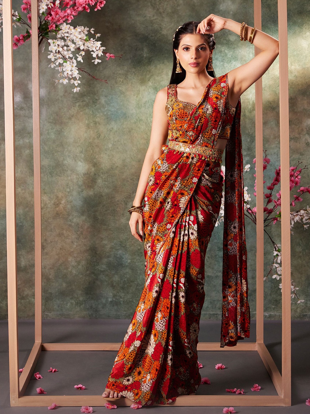 

Mehak Murpana Floral Sequinned Pure Crepe Saree, Orange