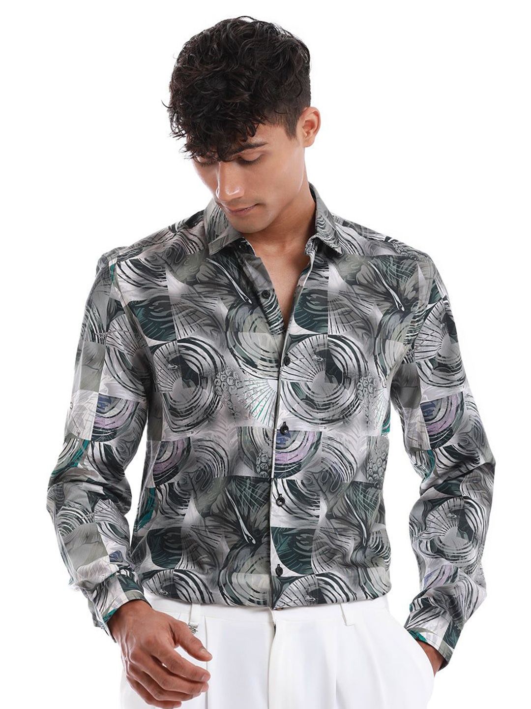 

Banana Club Men Relaxed Slim Fit Multi Stripes Opaque Printed Casual Shirt, Grey