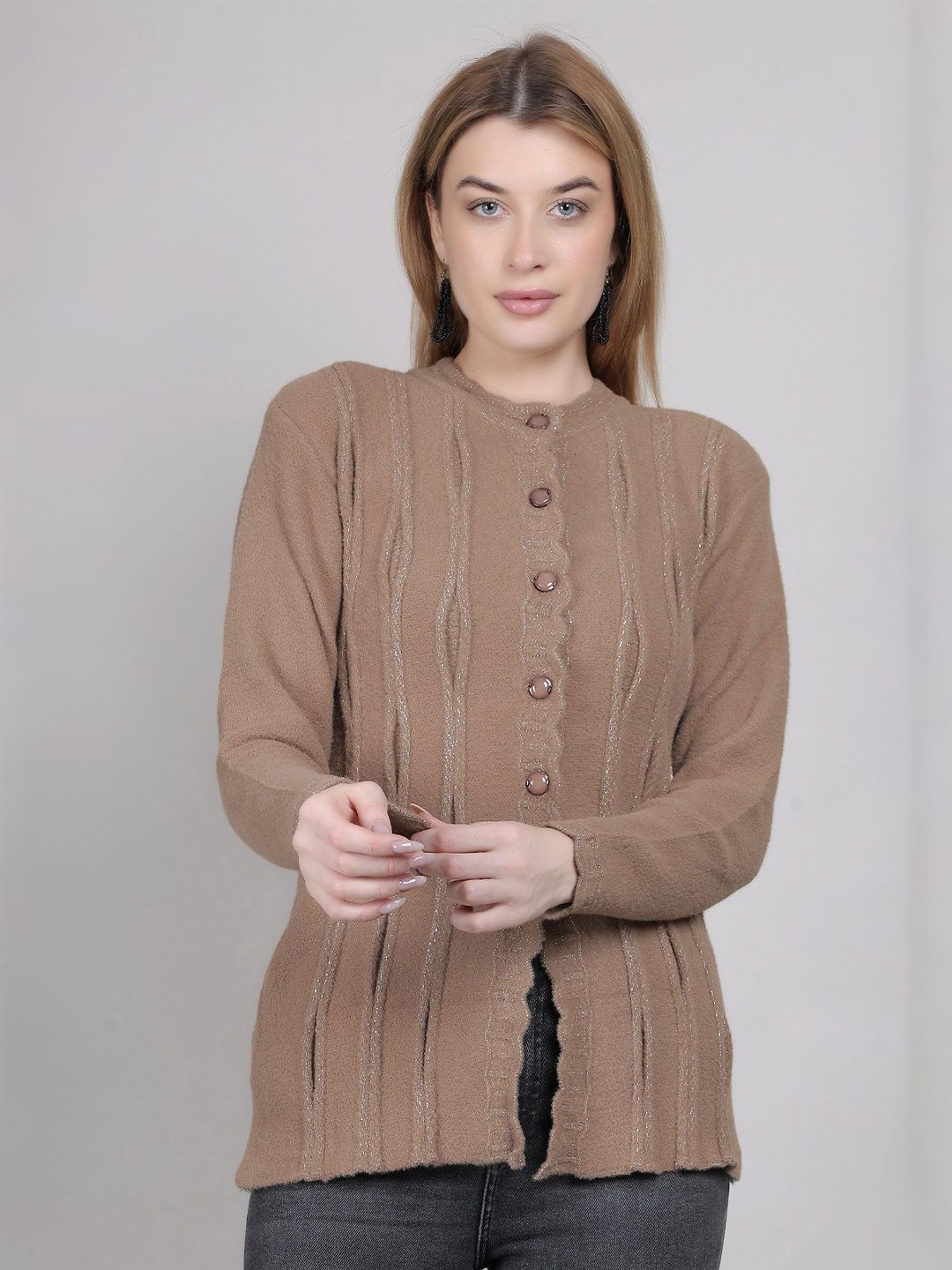 

Thansmay Kleider Women Quirky Woollen Cardigan, Brown