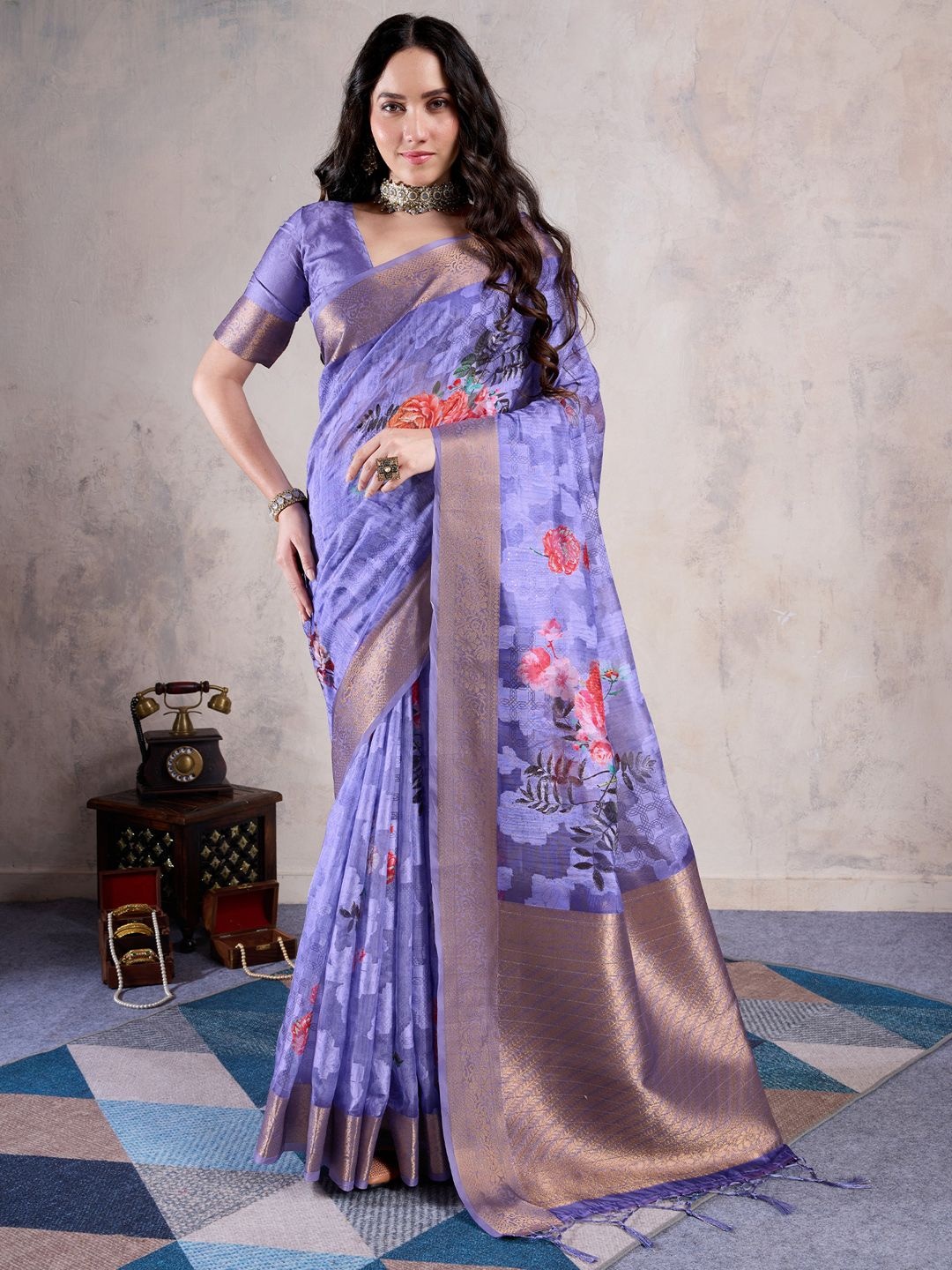 

Saree mall Floral Organza Sungudi Sarees, Lavender