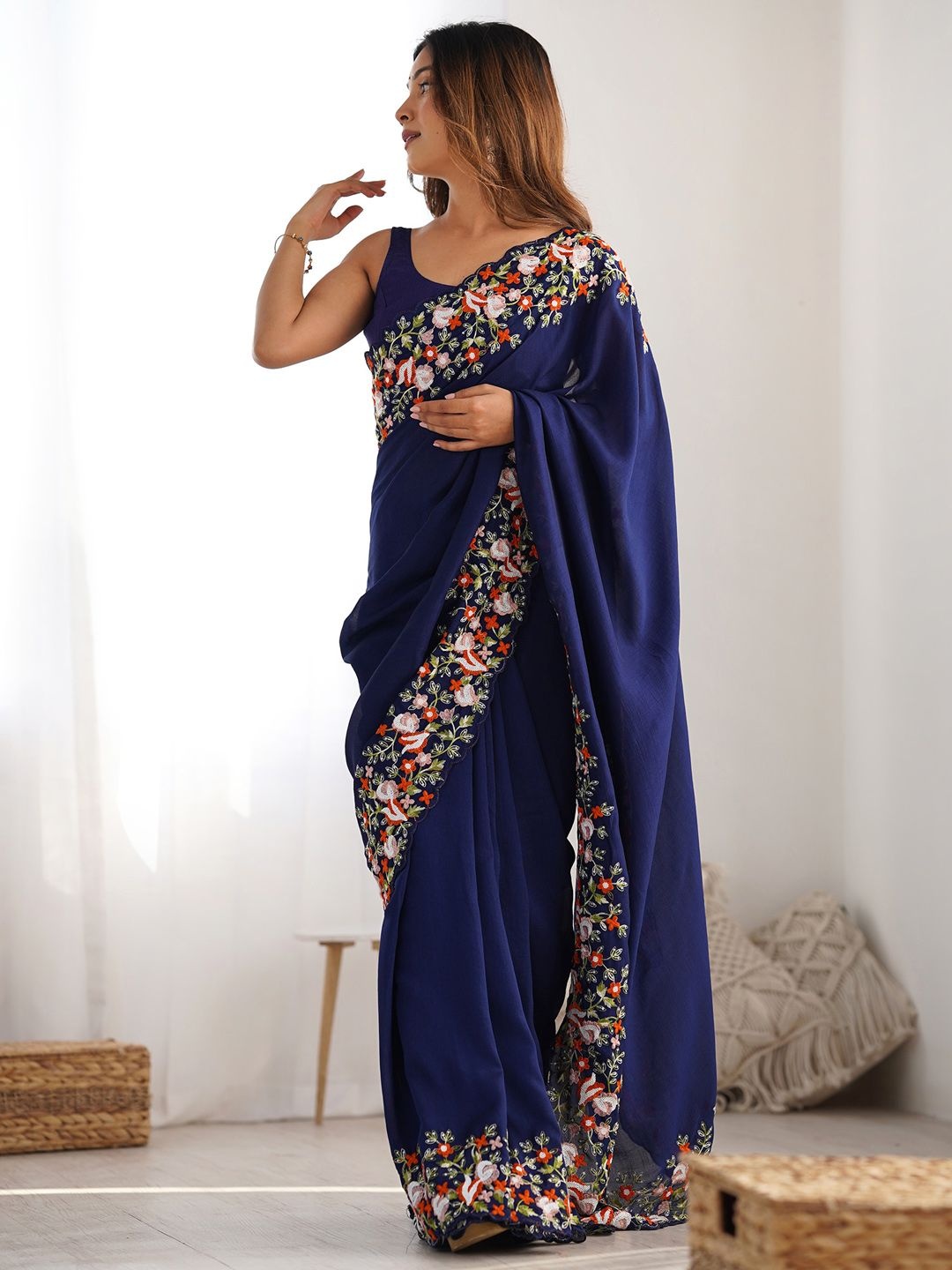 

Anouk Floral Embroidered Saree, Blue