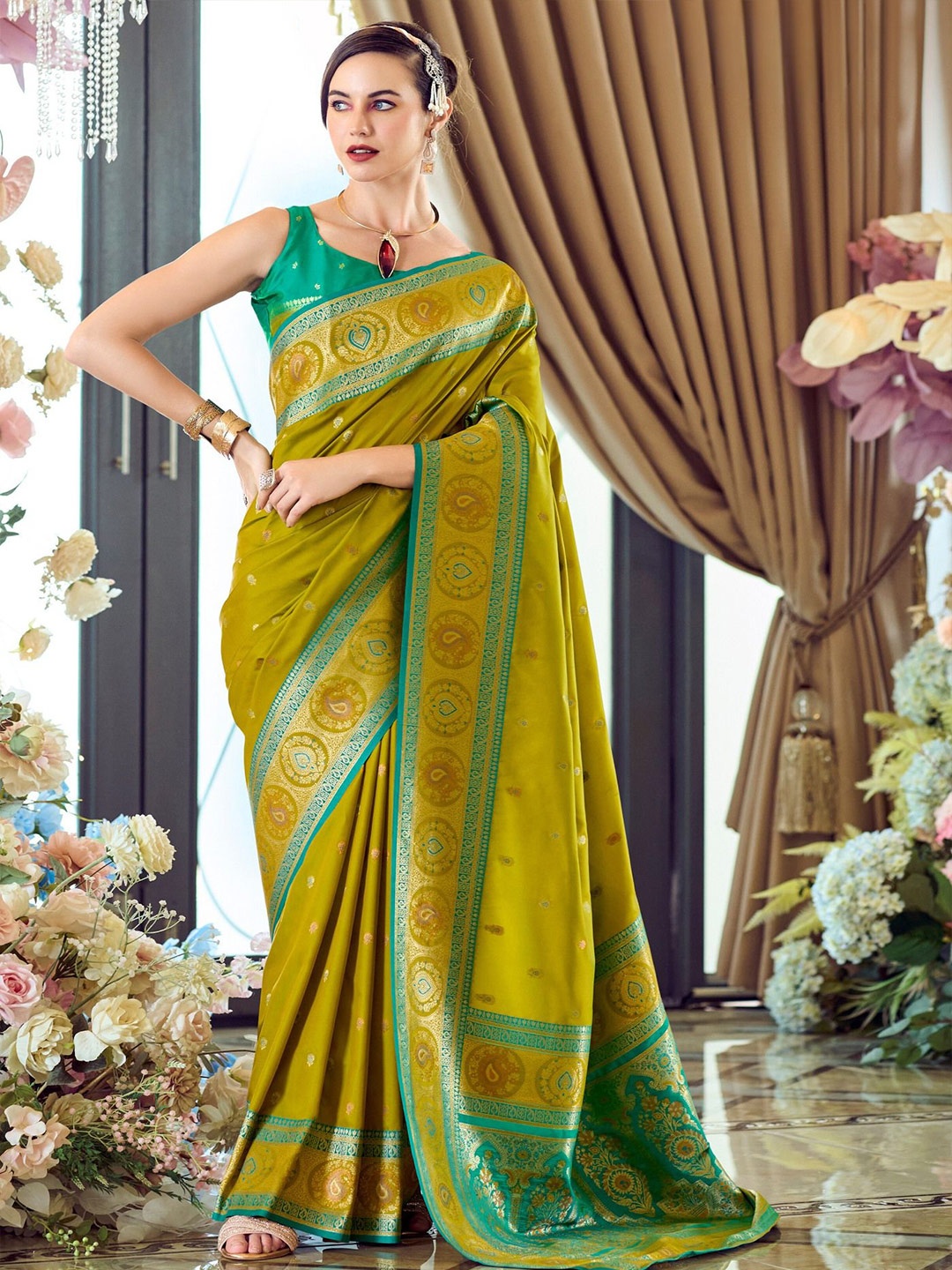 

MySilkLove Woven Design Zari Silk Blend Banarasi Saree, Green