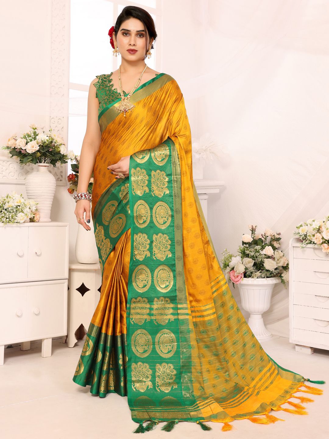 

yourwish Woven Design Zari Gadwal Saree, Gold