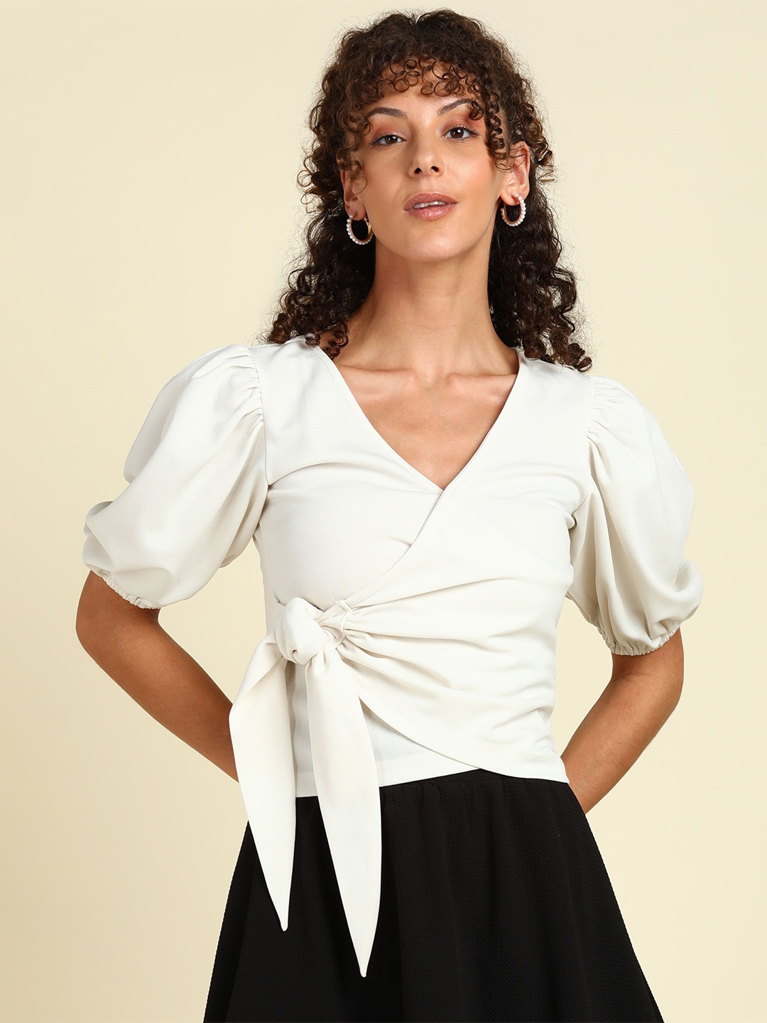 

SAFFE V-Neck Puff Sleeve Tie-Ups Wrap Top, White