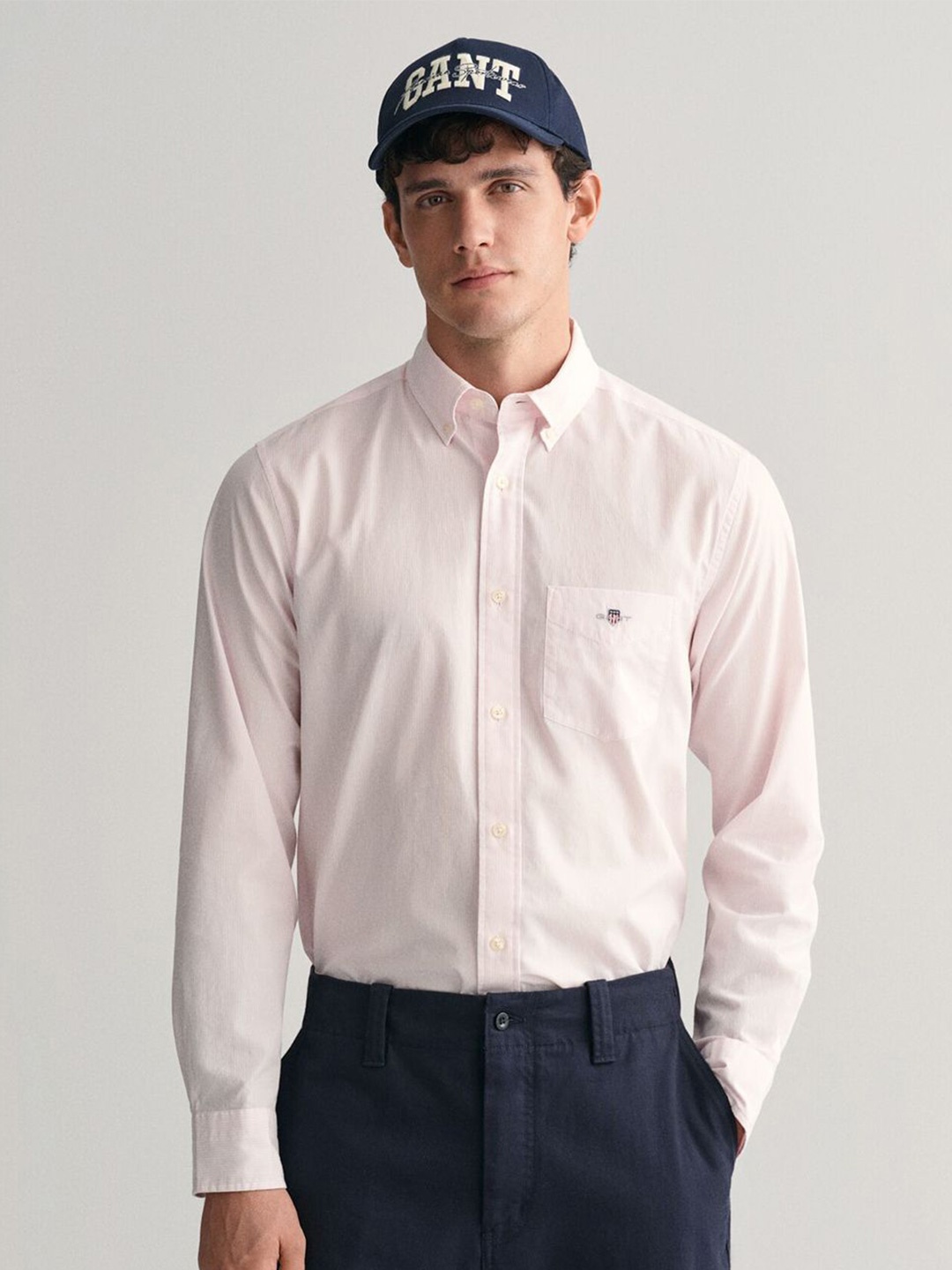 

GANT Men Button-Down Pinstripes Classic Poplin Shirt, Lavender