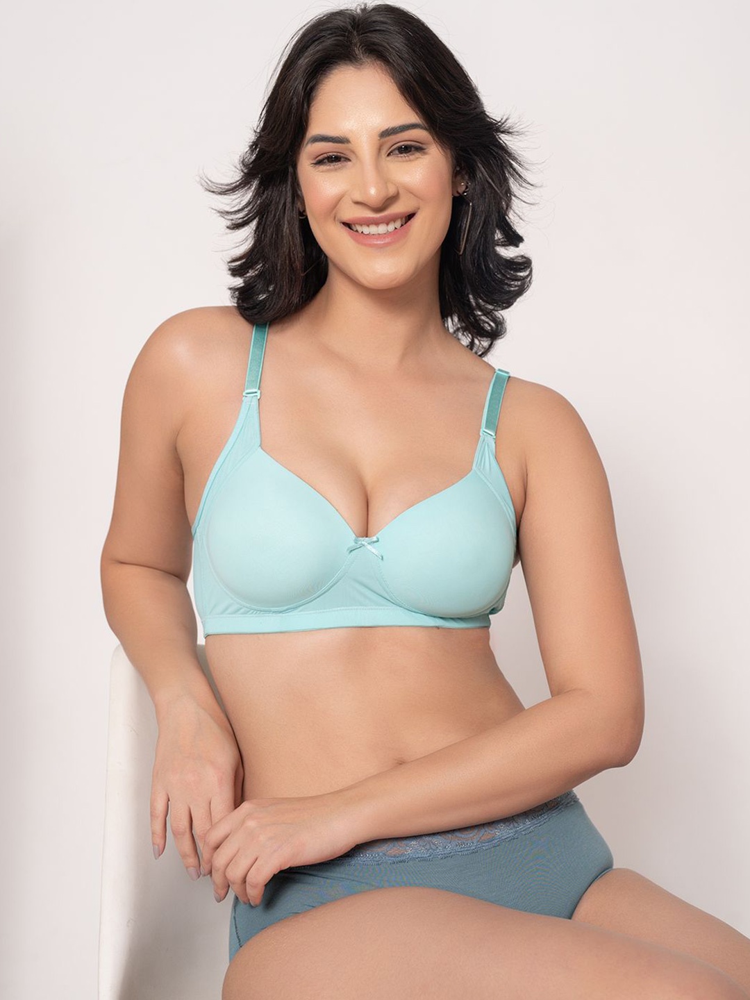 

Chelvet Bra Full Coverage Lightly Padded, Blue