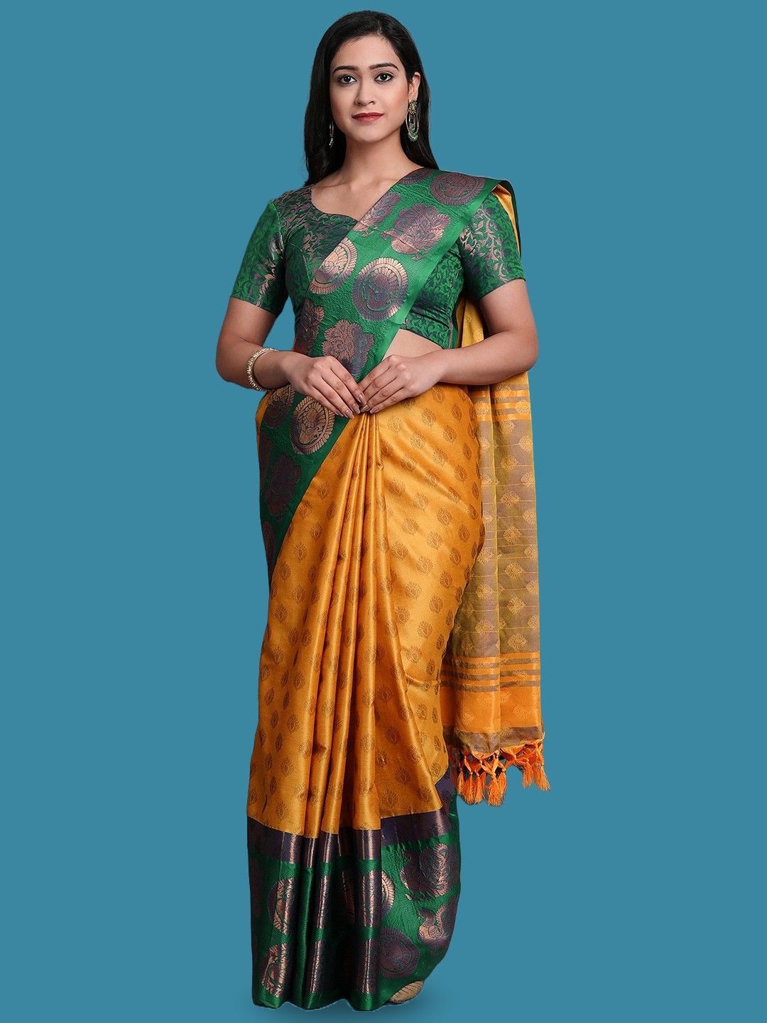 

yourwish Embellished Zari Silk Cotton Gadwal Saree, Gold