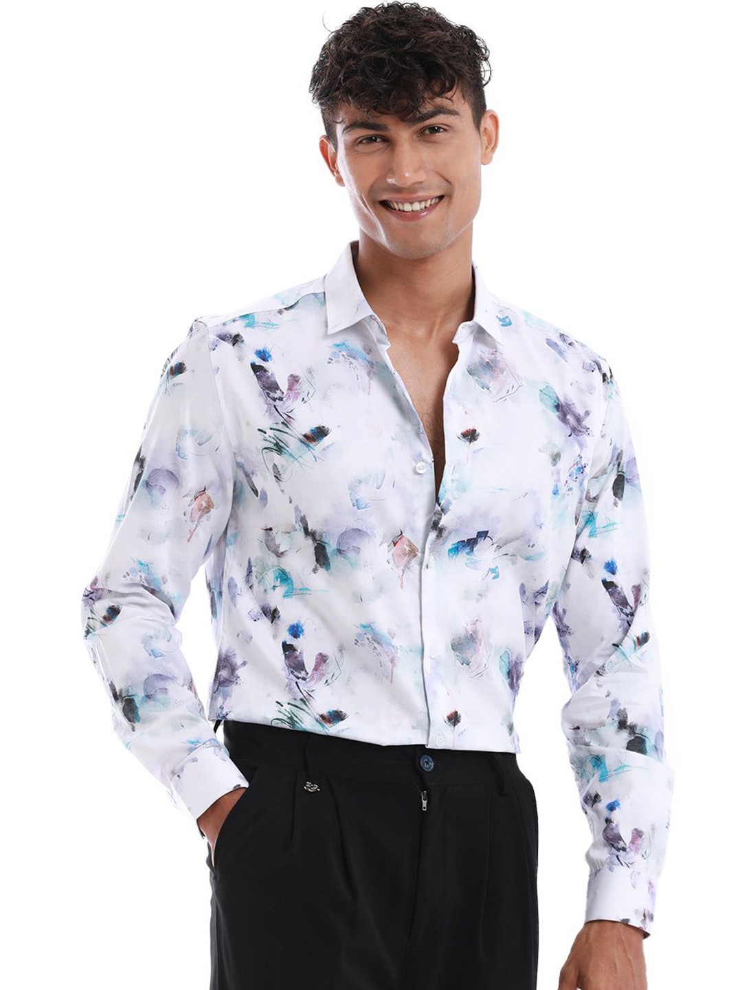 

Banana Club Men Relaxed Slim Fit Floral Opaque Printed Casual Shirt, Blue