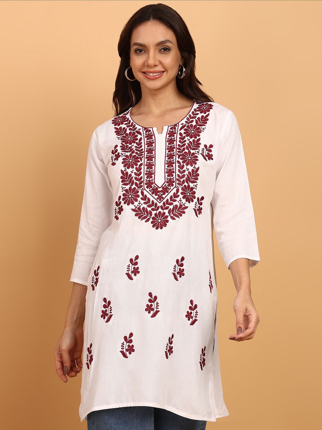 

TOP N THREAD Ethnic Motifs Embroidered Chikankari Kurti, White